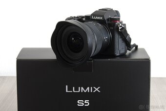 Panasonic Lumix S5 + Panasonic 50mm a Panasonic 14-28mm - 3