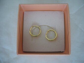 Prodám dívčí zlaté náušnice - 3