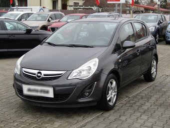 Opel Corsa 1.2 , 63 kW benzín, 2011 - 3