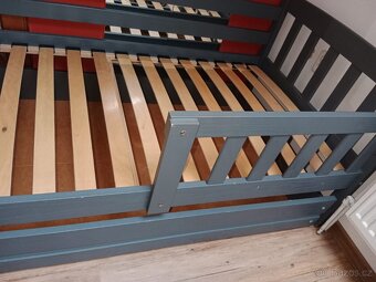 Dětská dřevěná postel - 3