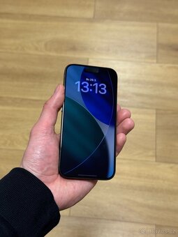 iPhone 15 Pro 128 GB Modrý Titan - 3