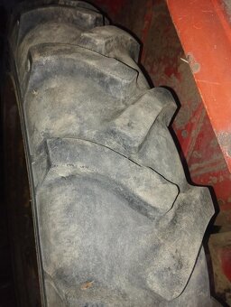 Traktor Nosič nářadí RS-09 - 3