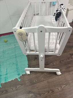 Kolébka na kolečkách - 3