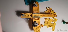 LEGO letadlo a 2 panáčci - 3