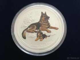 1 kg stříbrná barevná mince pes 2018 - originál - 3