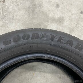 Letní pneu 205/60 R16 92V Goodyear  5mm - 3