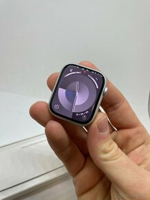 Apple Watch Series 8 45mm GPS - 3