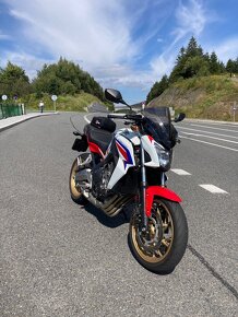 Honda CB650F - 3
