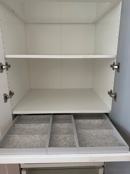 Prodám skříň Ikea PAX top stav - 3