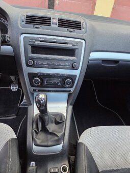 Škoda Octavia 2 Rs 2.0 TDI 125KW sedan / liftback - 3