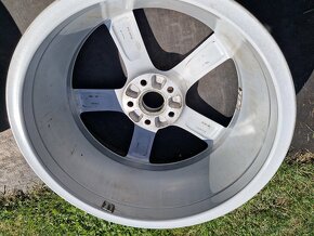 Prodám originální disky,kola VW - 3