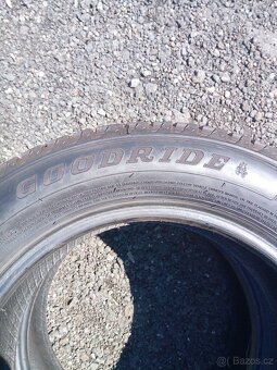 K prodeji 2 ks zimních pneu rozměr 205/60 R 16 - 3