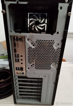 Výkonný PC AMD Ryzen 9 5900X 24-vlákno (bez PSU, GPU, disku) - 3