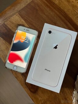 iPhone 8 64GB - 3