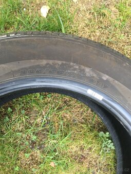 Pneu 205/55 r16 - 3
