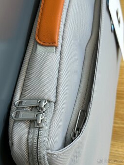 Tomtoc Defender A22 taška na Macbook Air 13 M4 M3 M2 M1 NOVÁ - 3