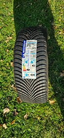 Nová zimní pneumatika Michelin 205/45/16 87H -Sleva 54% - 3