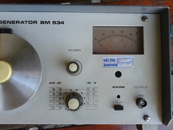 Tesla BM 534  RC generátor - 3
