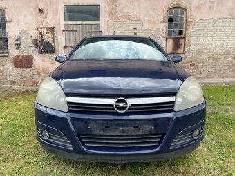 Opel Astra H 1.6i 77kW Rok 2005 Náhradní díly - 3