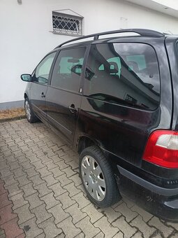 Ford Galaxy - 3