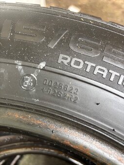 Nokian 215/65r16 C M+S celoroční - 3