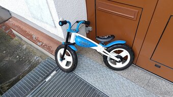 Odrážedlo JD BUG - 3