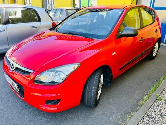 HYUNDAI i30 1.4 i BENZÍN NAJETO JEN 100 TIS KM - 3