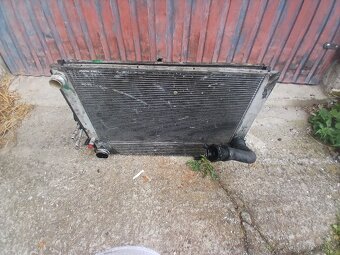Bmw e60 525d komplet chladiče - 3