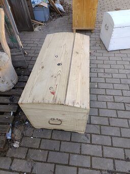 DŘEVĚNÁ TRUHLA-SLEVA - 3