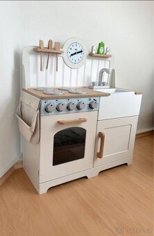 Dětská dřevěná značková kuchyňka Tidlo Country - 3