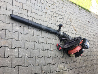motorový fukár Hecht na úklid listí nebo sněhu - 3