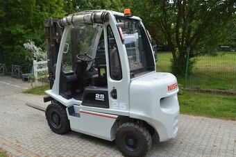Vysokozdvižný vozík Nissan 25 2018 2,5t Unicarriers Diesel D - 3