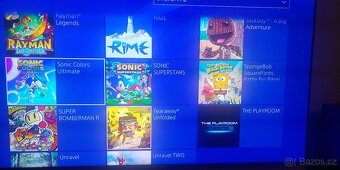 PS4, 1000GB, 2x ovladač, 27 NEJ dětských her, komplet balení - 3