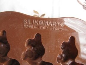Silikonová forma na pralinky-Dinosauři - 3