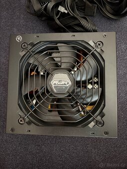 PC zdroj 850W - 3