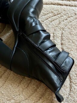 černé kožené polobotky Baťa, vel 37 - 3