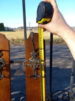 Nástěnný věšák - 3