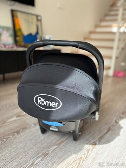 Autosedačka Römer Baby Safe Plus - 3