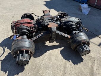 Dvojča Tatra 148 - 3