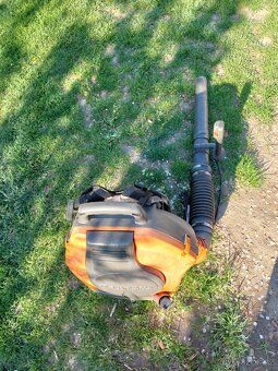 Foukač Husqvarna - 3