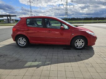 Peugeot 307 1.6i - 3