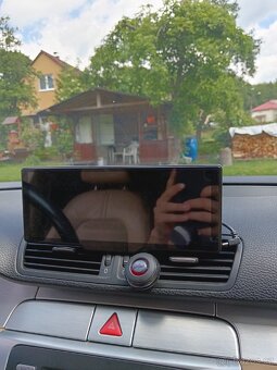 Car play - 3