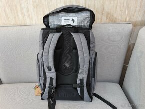 Nový batoh Nitro DAYPACKER šedý 32 l - 3