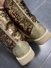 UGG zlaté - limitovaná kolekce - 3