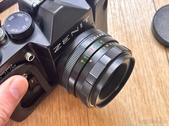 Prodám Zenit TTL + Helios 44M. Vše v krásném stavu - 3
