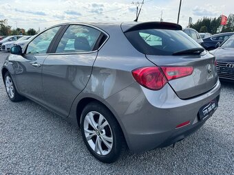 Alfa Romeo Giulietta 2.0 JTDm DISTINCTIVE 103KW - 3