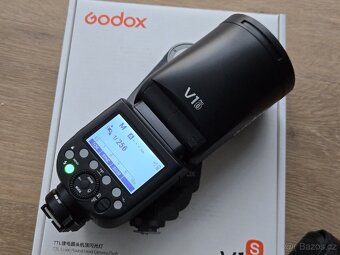 Blesk Godox V1pro S (pro Sony) - 3
