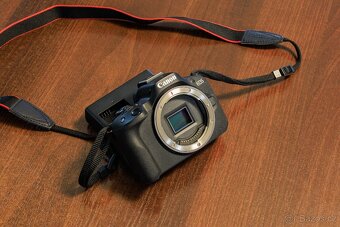 Canon EOS R50 + objektiv RF-S 18-45 mm IS STM - 3