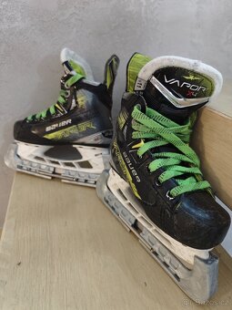 Hokejové brusle Bauer vapor X4. vel 29,5 - 3