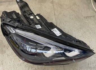 Přední světlomet GLE W167 - 3